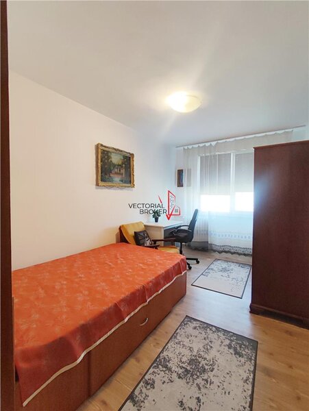 Teiul Doamnei, Sectia 7 Politie, investitie! Mobilat si utilat