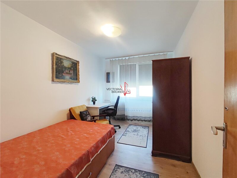 Teiul Doamnei, Sectia 7 Politie, investitie! Mobilat si utilat